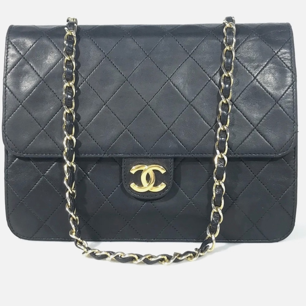 CHANEL Bag Shoulder, black leather Matelasse CC logo, chain, Authentic